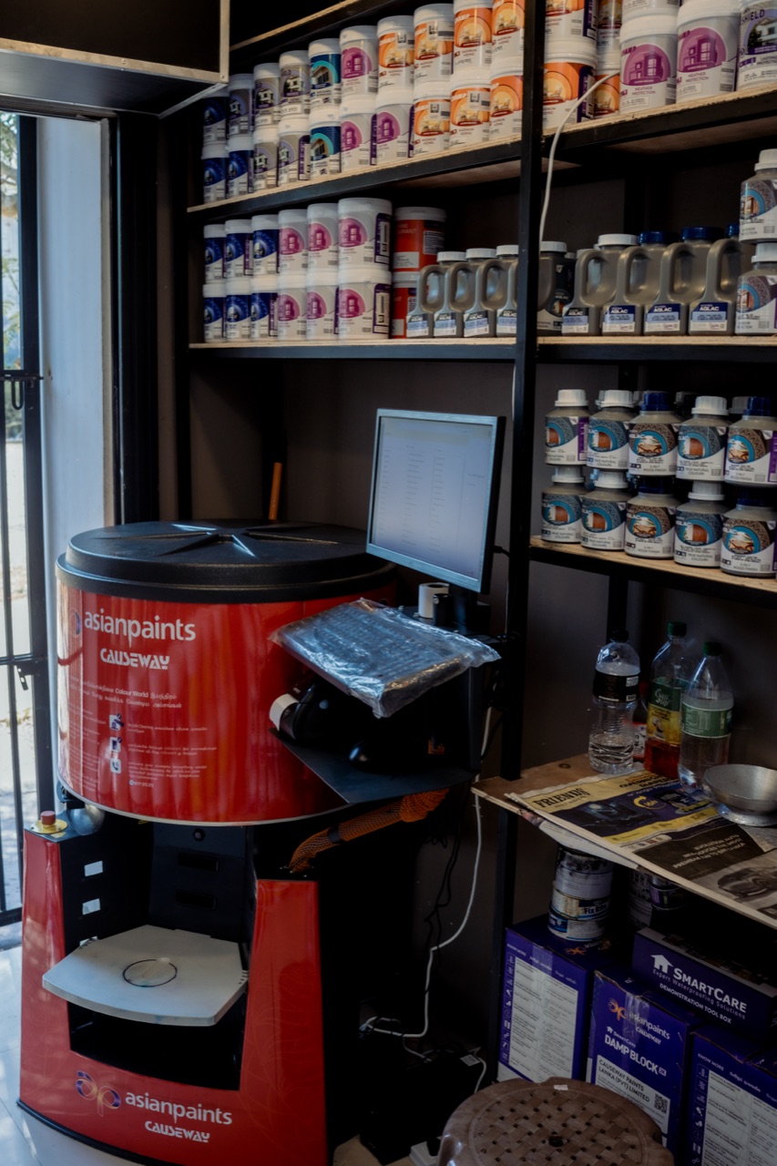 In-Store Colour Mixing — Ceylon Platinum Trading, Matara, Sri Lanka